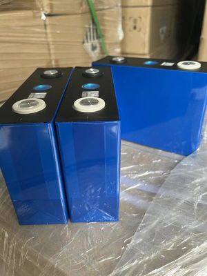 Good price 5000 Cycles Lithium Ion Prismatic Lightweight Prismatic Lithium Iron Phosphate Batteries online